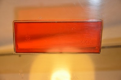 12 Rear light right - outside view of catadioptre in situ  .jpg