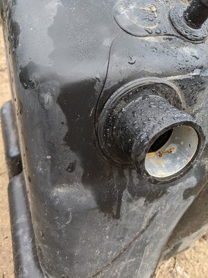 filler neck.jpg