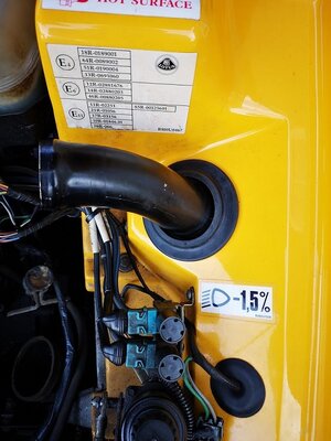 air grommet small.jpg