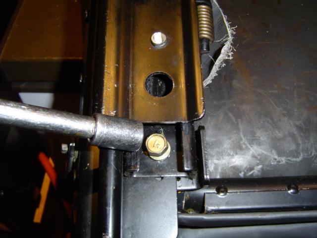 003 Rear bolt.jpg
